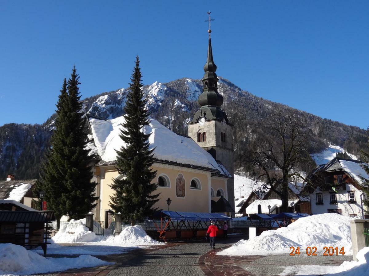 Mountain Peaks Apartment With Sauna Gozd Martuljek Exterior foto